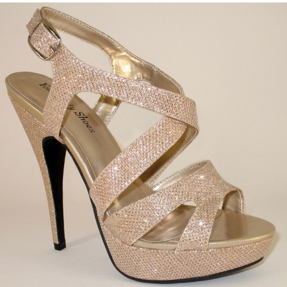 NWT Natalie Your Party Shoes Gold Glitter Strapy Heels Size 9